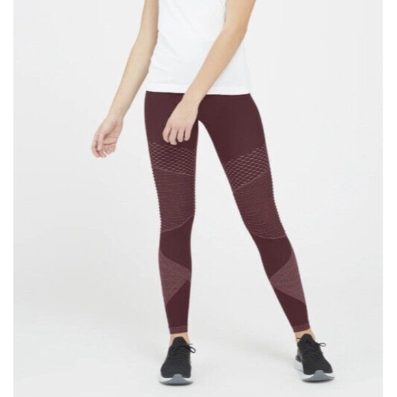 Spanx Pants - SPANX Look at Me Now Seamless Moto Leggings in Wine - Size Medium